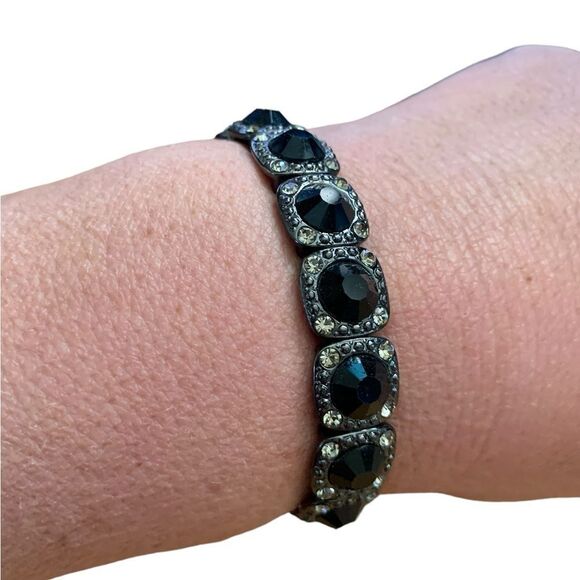 GLAM Black Rhinestone Stretch Bracelet - Picture 3 of 5